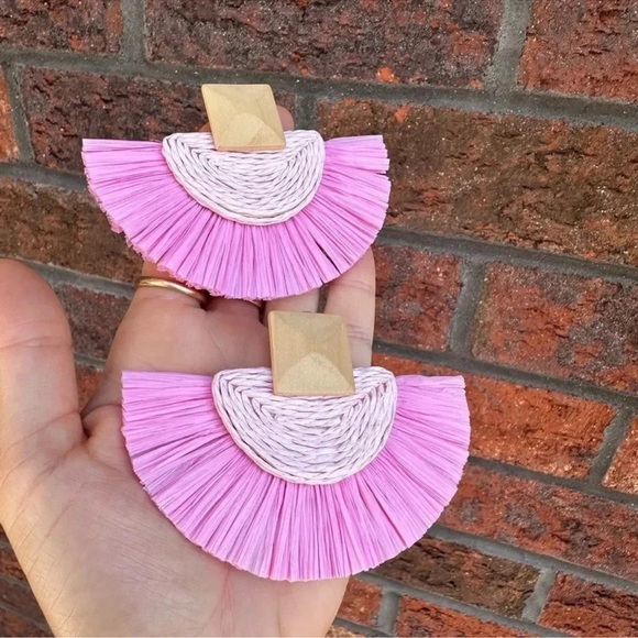 Anthropologie Bohemian Pinkish Rattan Earrings - Picture 8 of 16